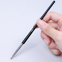 Fine Angled Eyeliner Brush