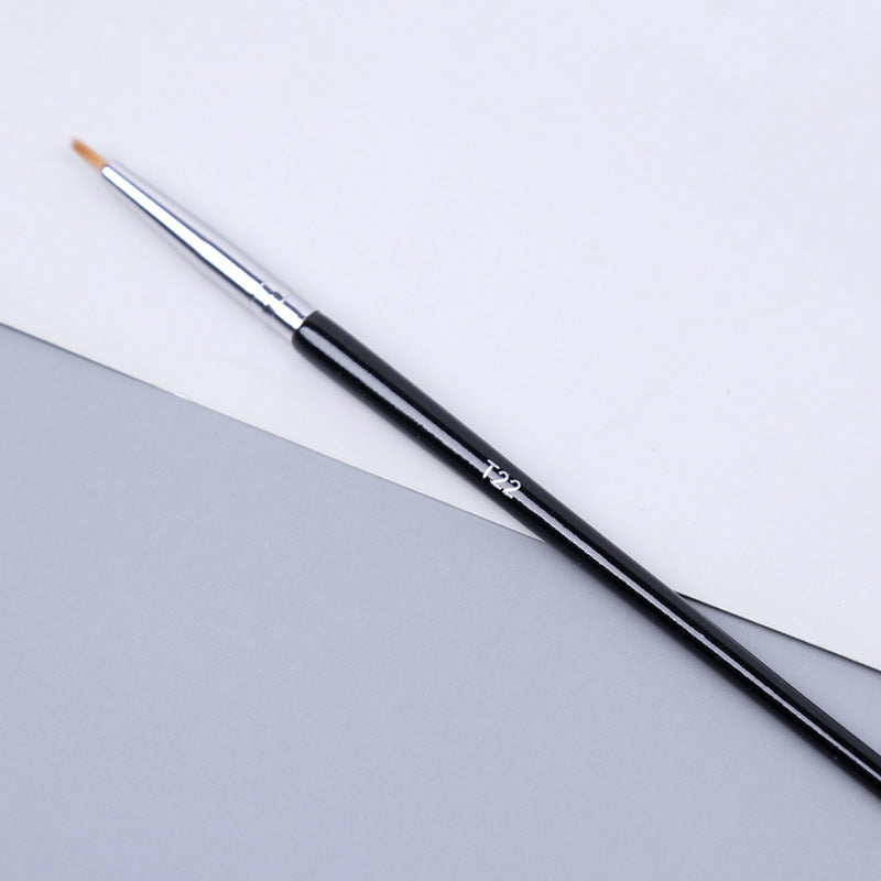Fine Angled Eyeliner Brush