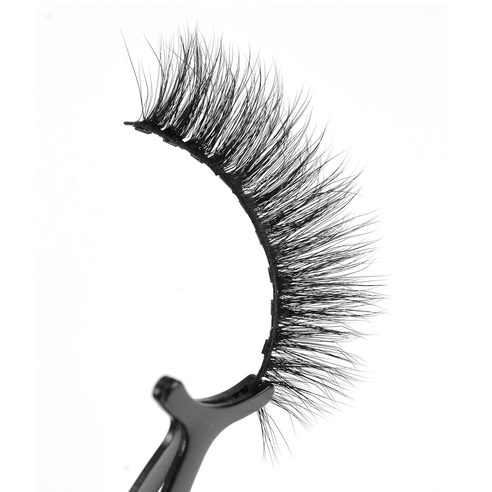 Biodegradable Vegan Pixie Lash - SindeBella Beauty Store