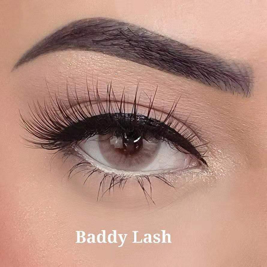5 Mags Baddy Magnetic Lashes with Eyeliner - SindeBella Beauty Store