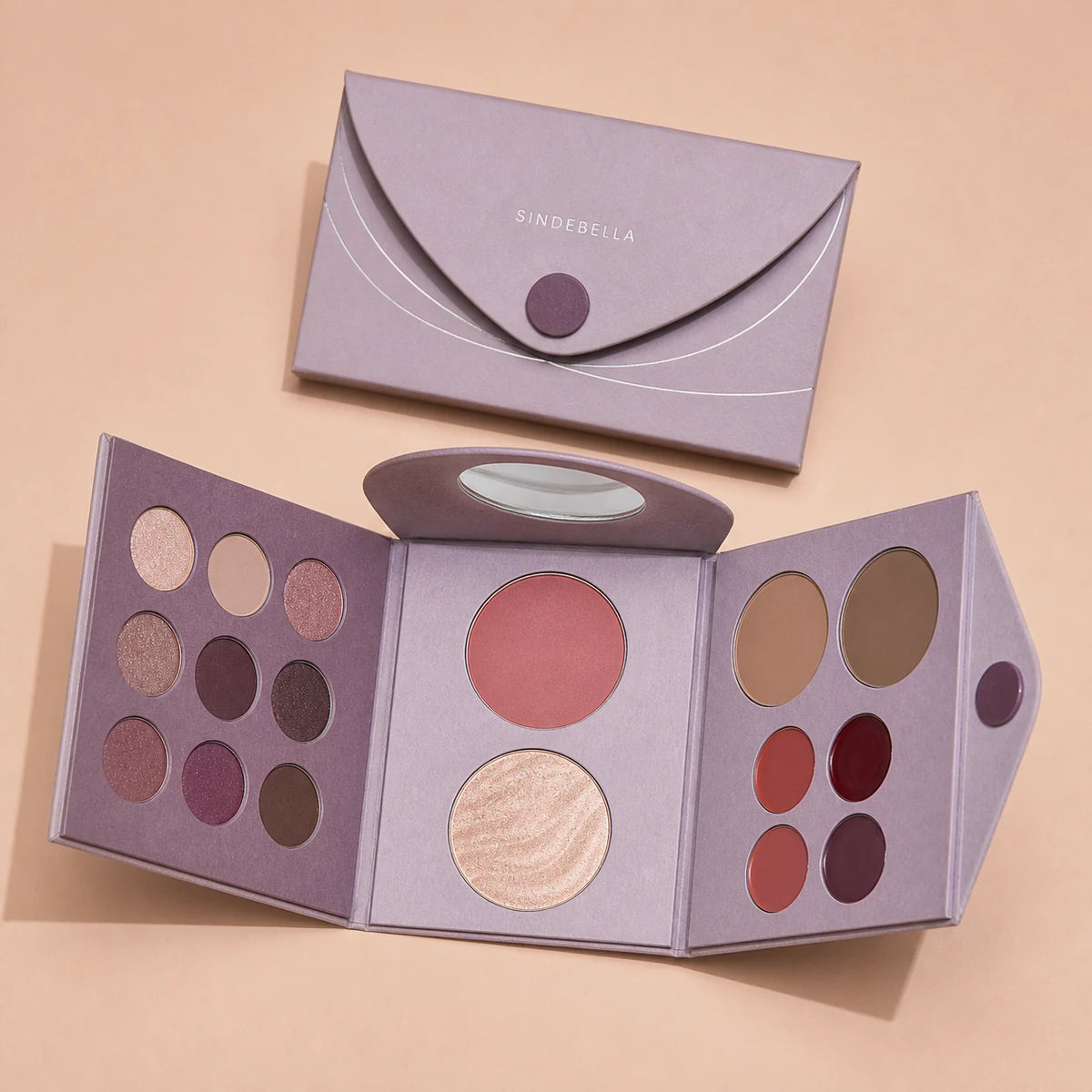 Compact tri-fold palette made from custom rigid paperboard